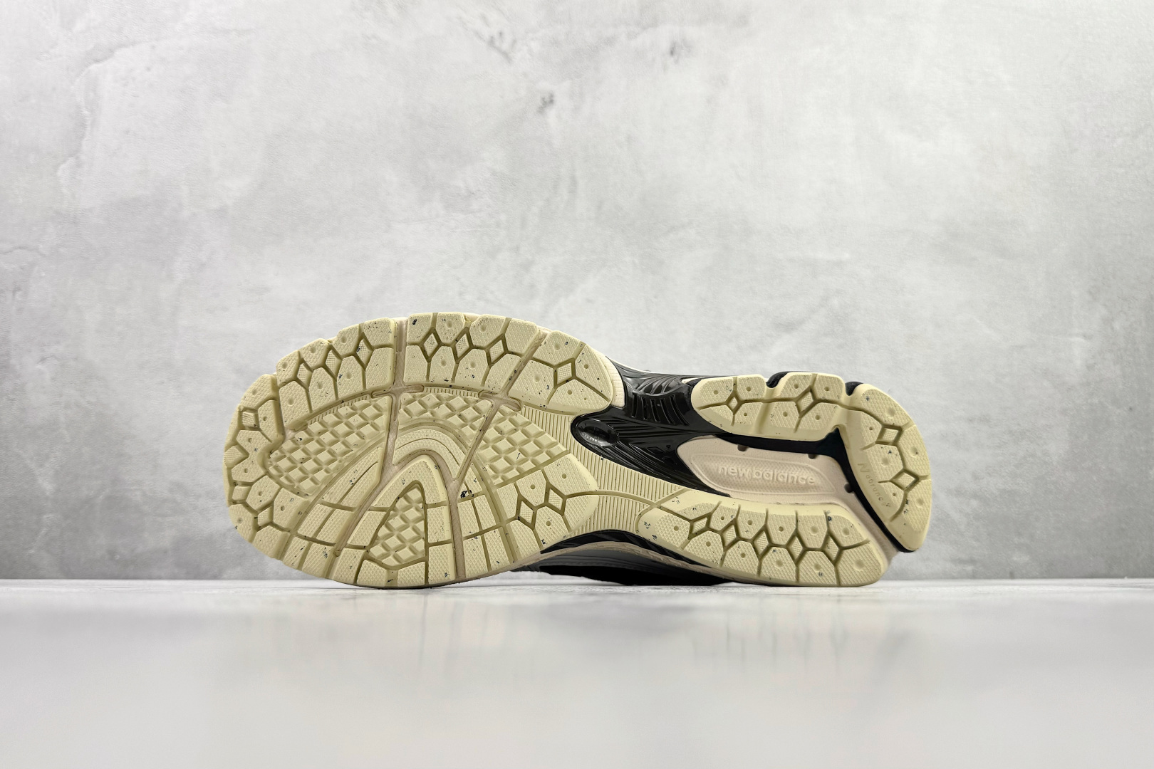 200 纯原出品 New Balance NB 1906R 白黑色 U1906RCI