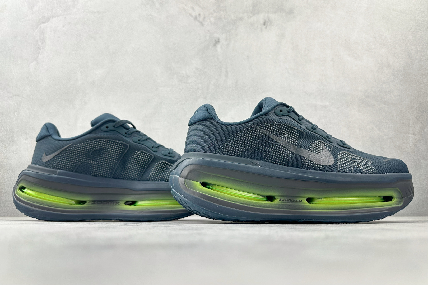 Nike Vomero Vomero Premium 黑绿 HQ2050-611