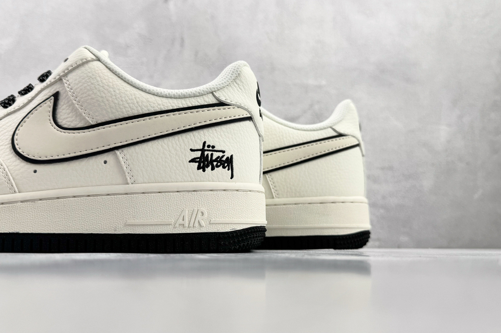 Nike Air Force 1'07 WB 白黑 CS5288-046-High Quatity Cheap Brand wholesale wholesaler seller Clothes Bags handbags Sneakers Top Fashion Clothing Shoes from China Factory Chinese suppliers best Quality Beautiful Price Nike Air Force 1'07 WB 白黑 CS5288-046