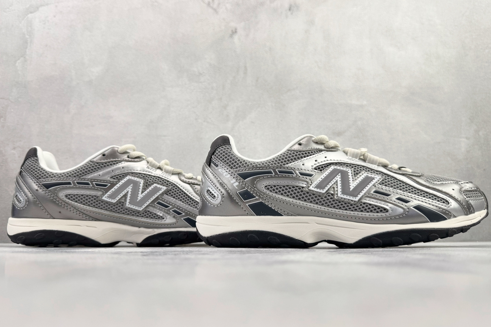 200 纯原出品 KITH x New Balance 204L 灰银色 U204L1KP