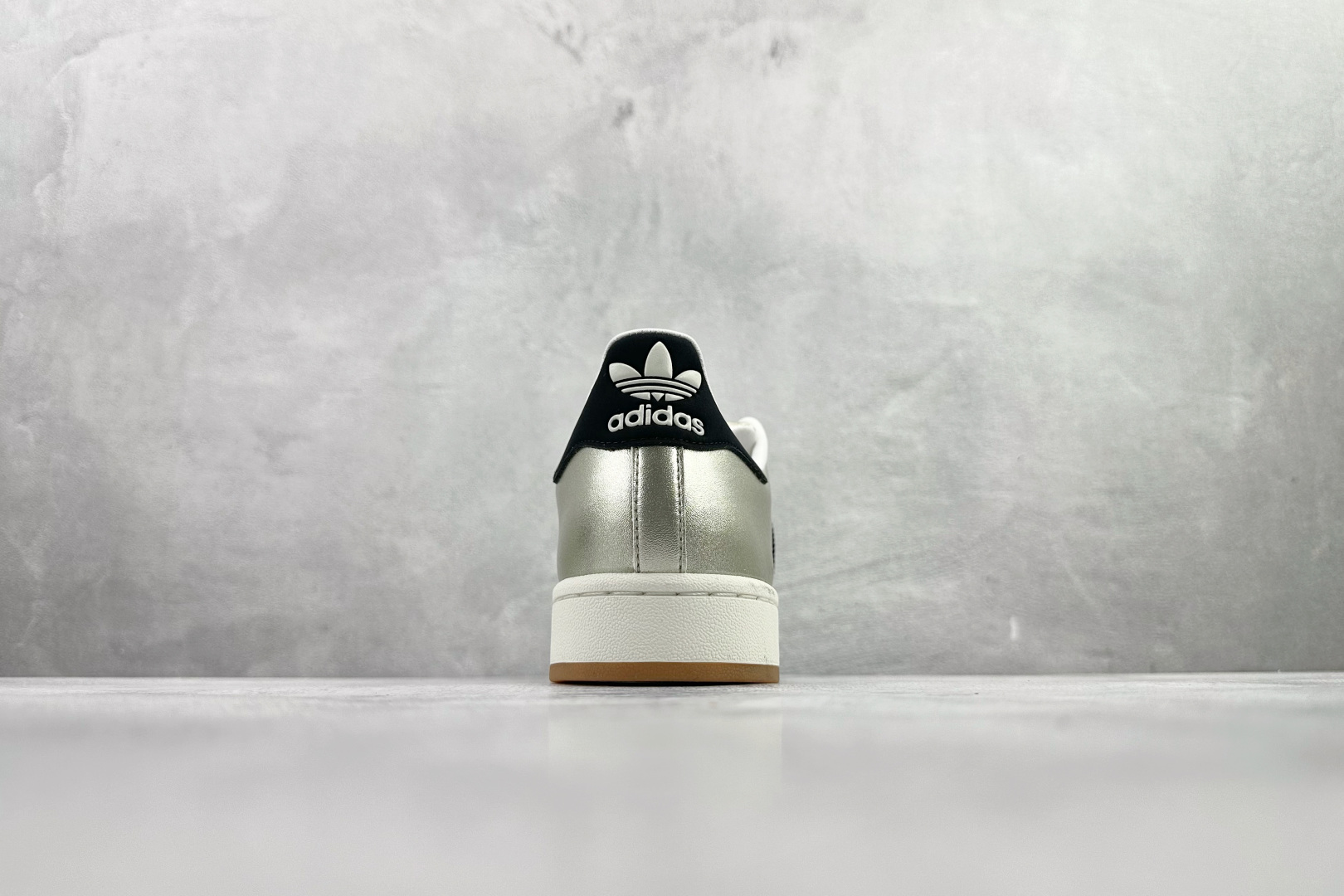 150 平台专供 adidas originals Superstar 2 棕黑色 HQ2691-Chinese UA Cheap High Quatity Brand Clothes Bags handbags Sneakers wholesale wholesaler seller from China Factory suppliers Fashion Clothing Shoes best Quality Beautiful Price 150 平台专供 adidas originals Superstar 2 棕黑色 HQ2691