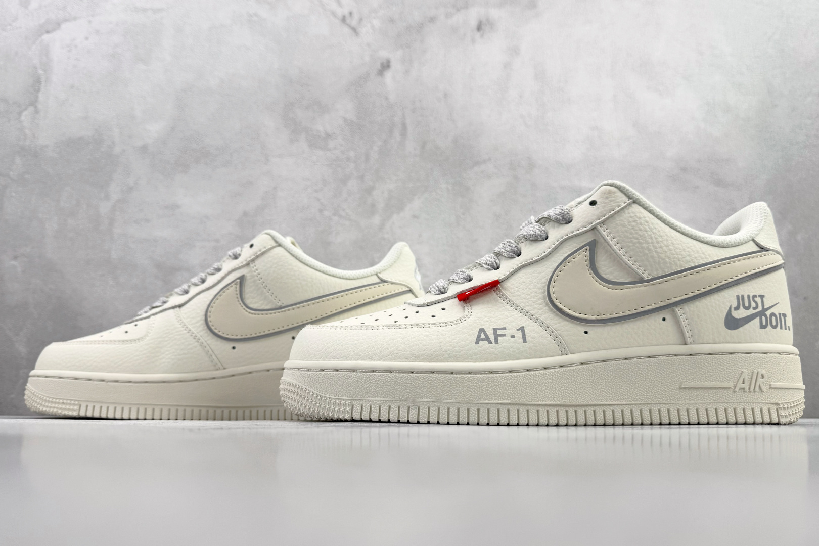 Nike Air Force 1'07 WB JUST DOIT 米色 CS5288-043