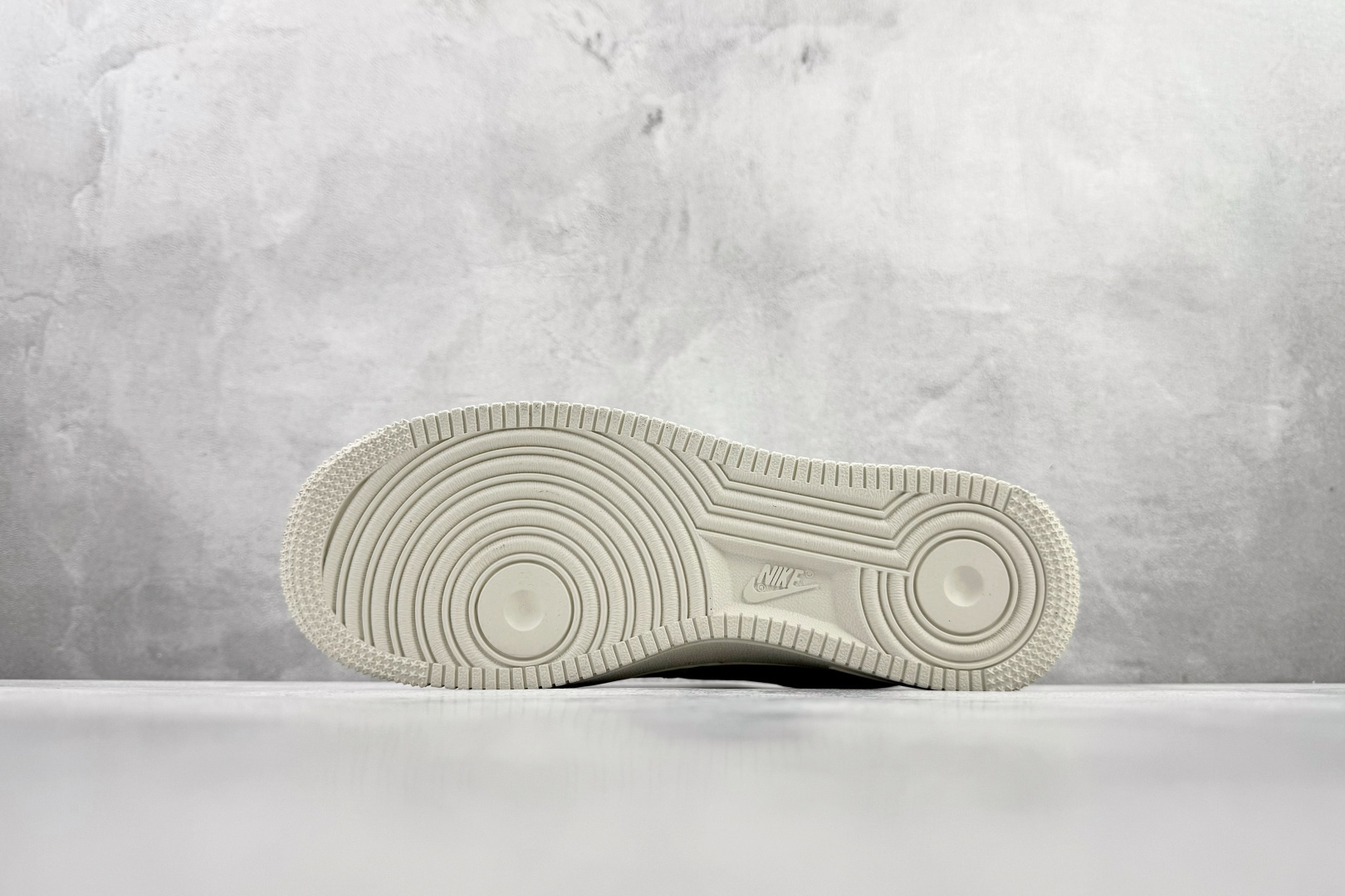 Nike Air Force 1'07 WB JUST DOIT 米色 CS5288-043