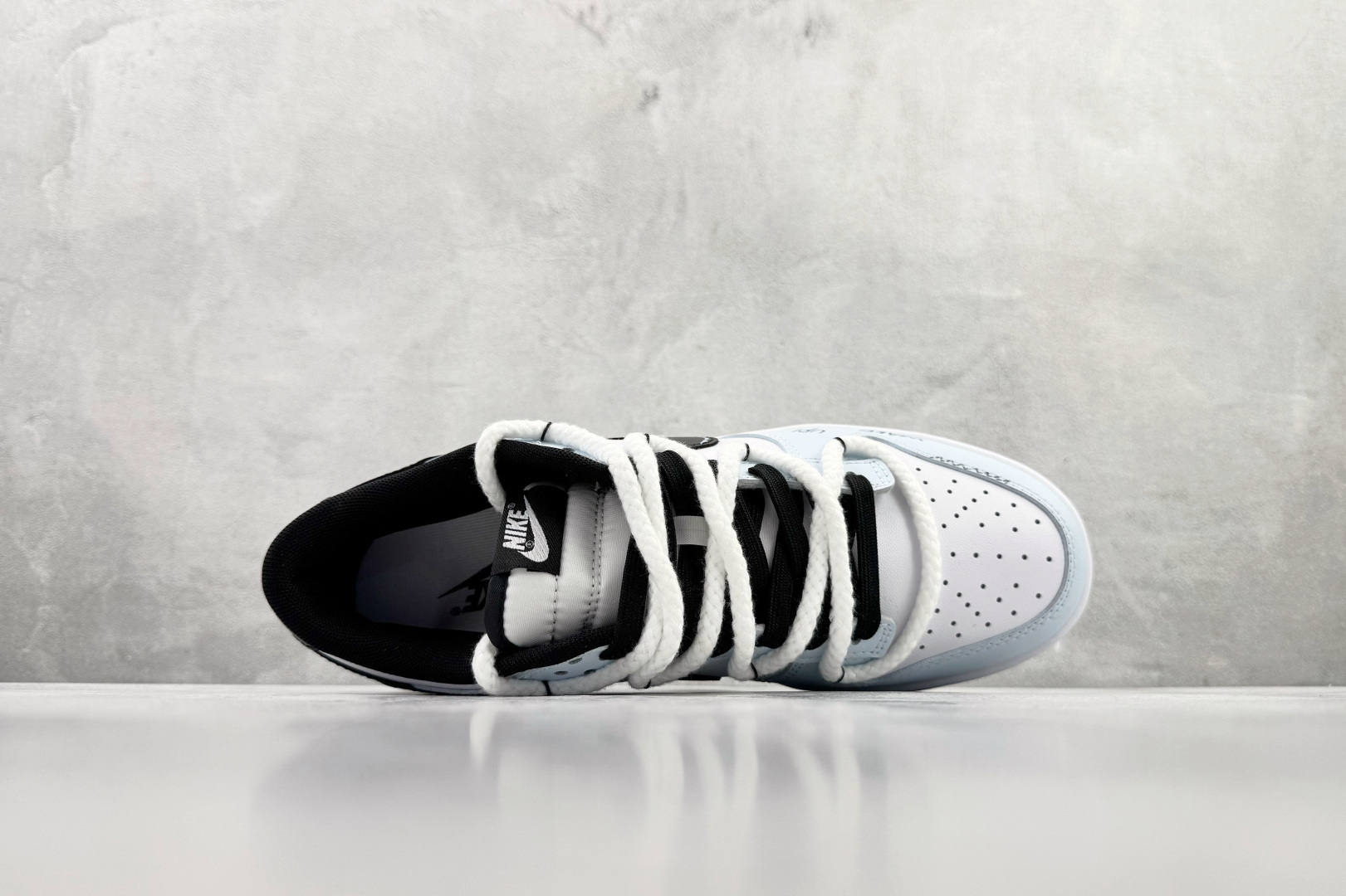 定制球鞋 Nike Dunk LOW 闹钟响了 蓝白黑 DD1391-100