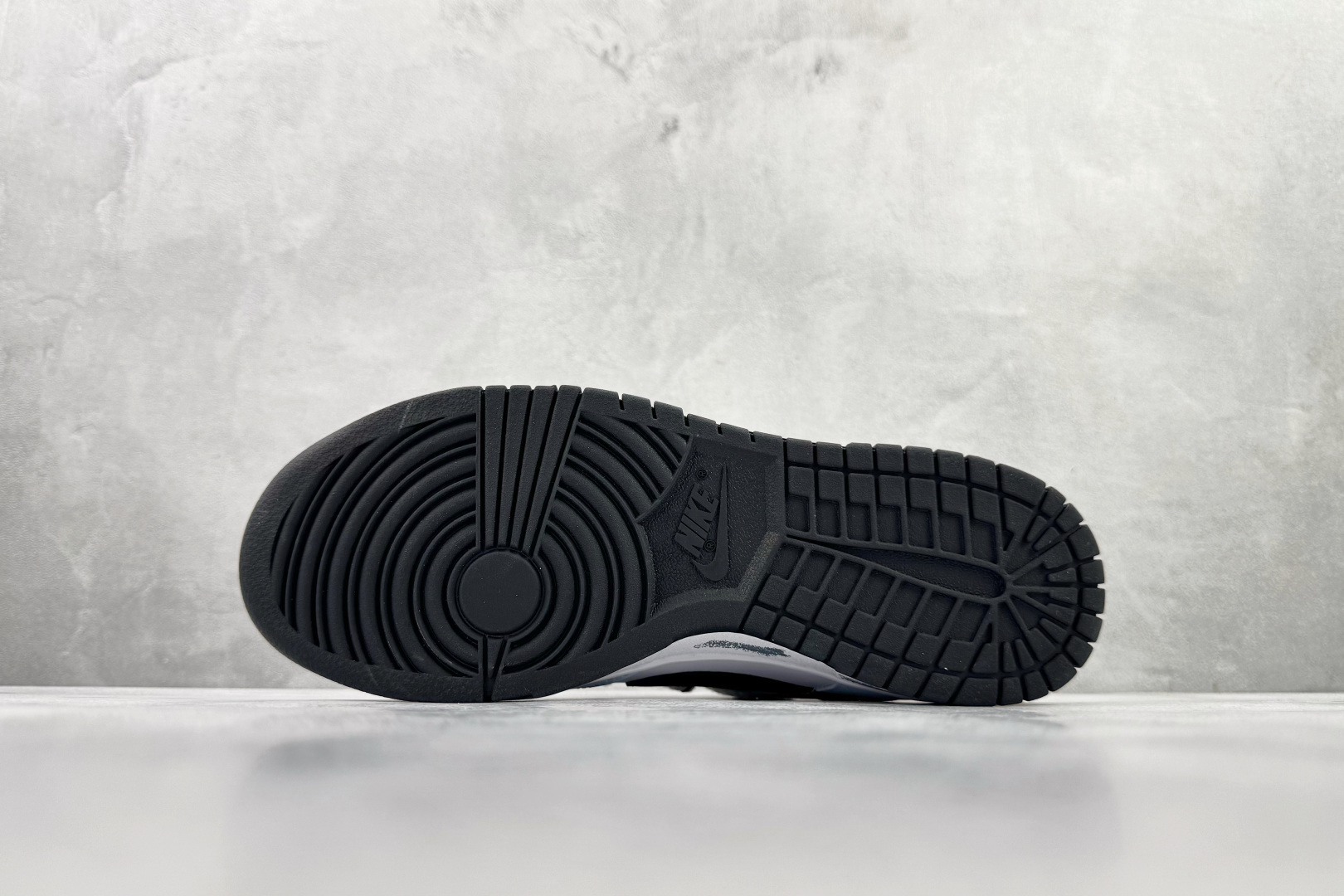 定制球鞋 Nike Dunk LOW 闹钟响了 蓝白黑 DD1391-100