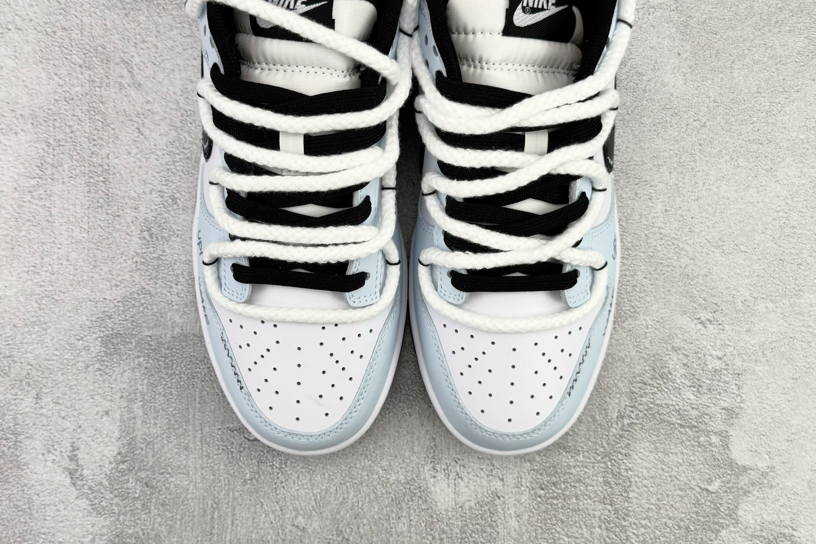 定制球鞋 Nike Dunk LOW 闹钟响了 蓝白黑 DD1391-100