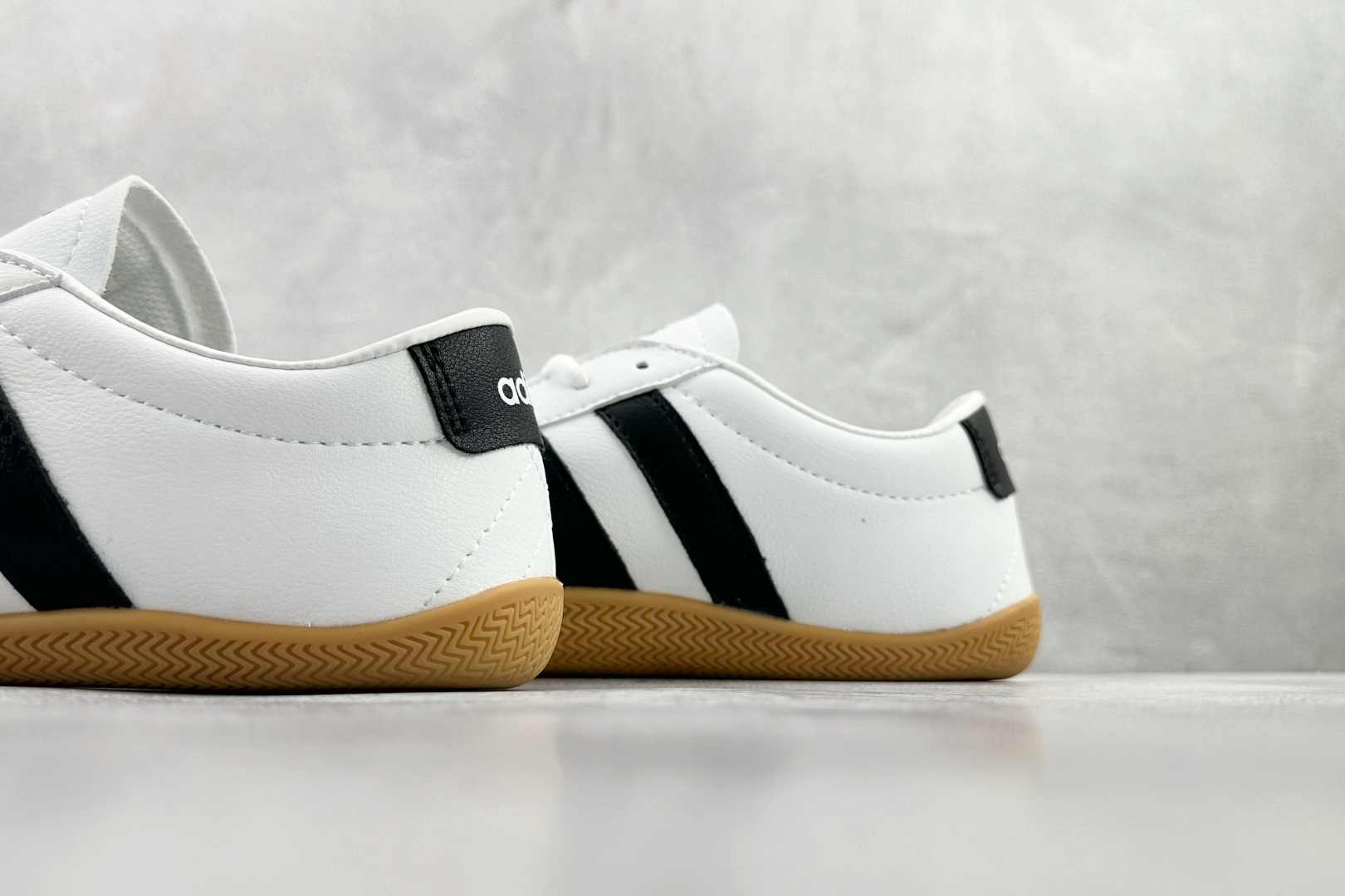 160 出口订单 adidas GRAND COURT白色 JQ9688