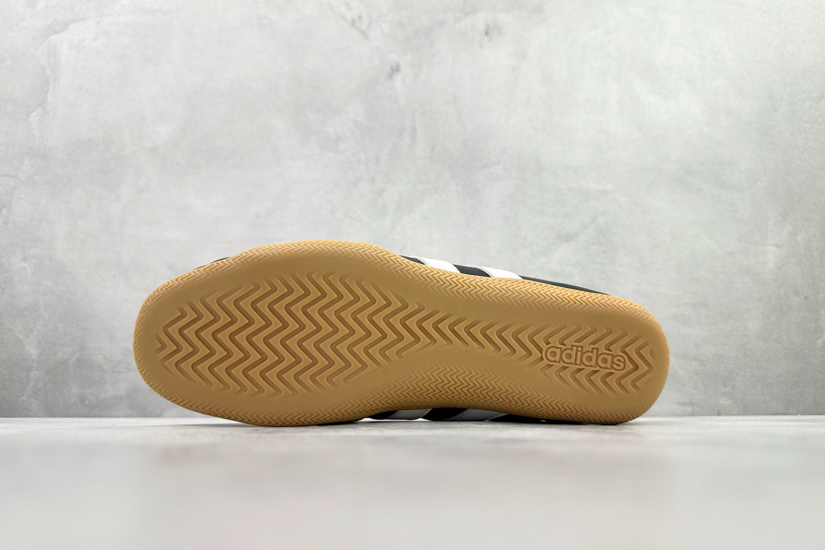 160 出口订单 adidas GRAND COURT 黑色 JQ9684