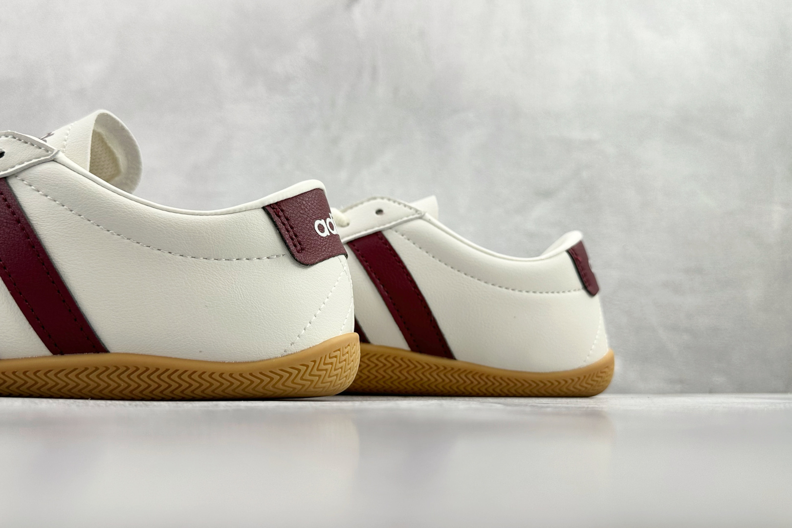 160 出口订单 adidas GRAND COURT白色 JQ9687