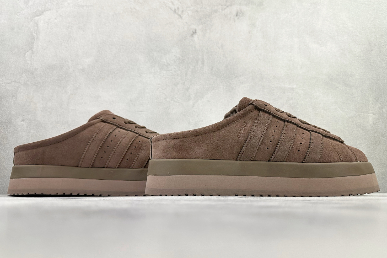 adidas originals CAMPUS 00s 棕色 JR3731