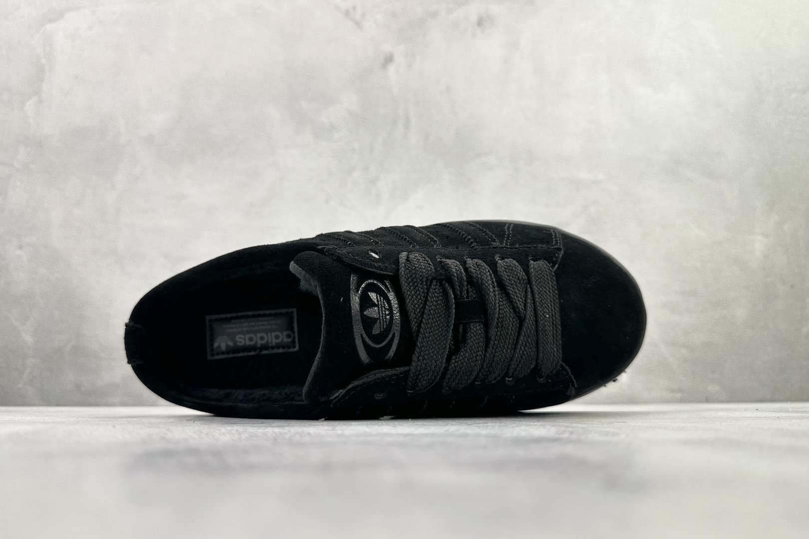 adidas originals CAMPUS 00s 黑色 JR3733-High Quatity Cheap Brand wholesale wholesaler seller Clothes Bags handbags Sneakers Top Fashion Clothing Shoes from China Factory Chinese suppliers best Quality Beautiful Price adidas originals CAMPUS 00s 黑色 JR3733