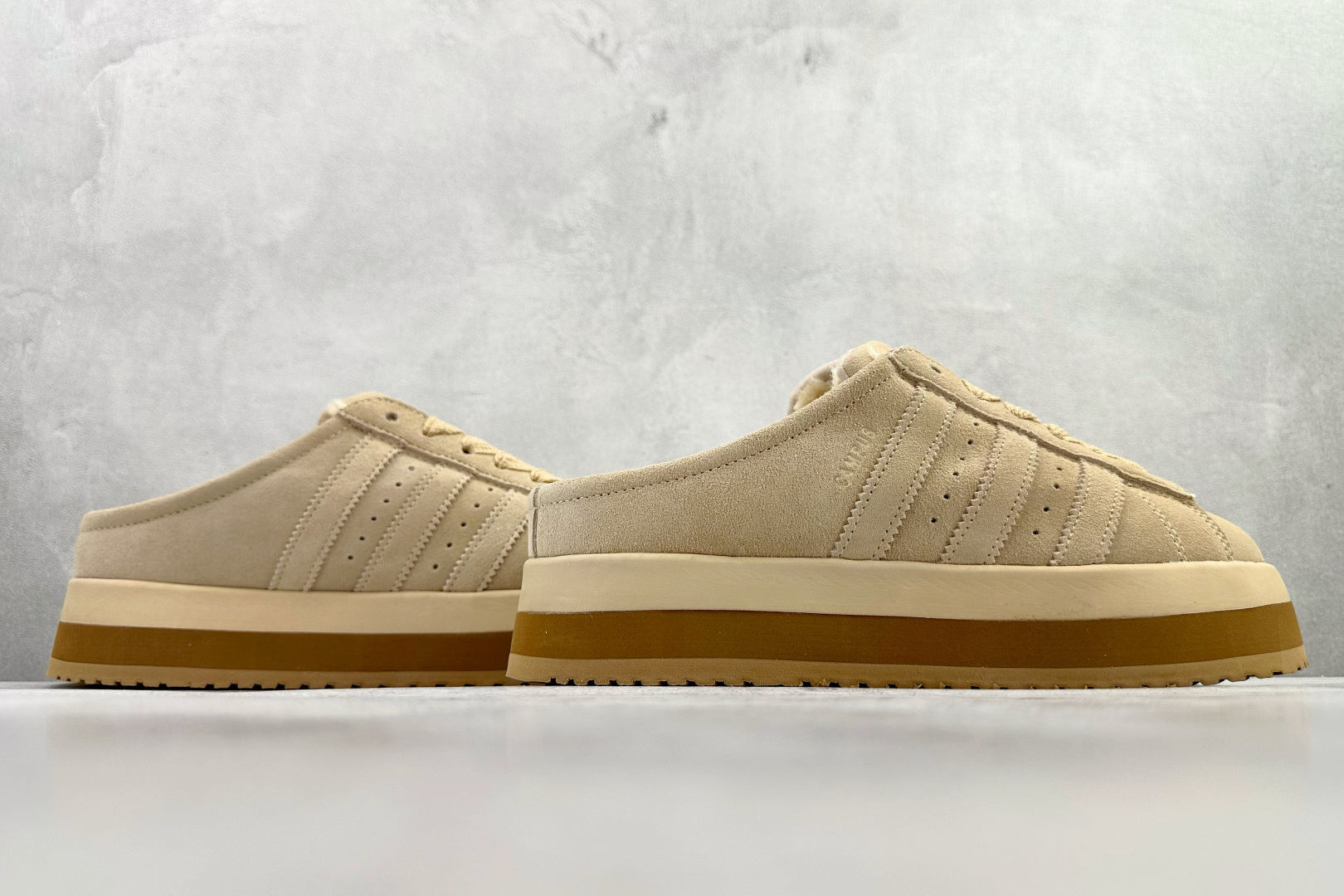 210 adidas originals CAMPUS 00s 米色 JR3732