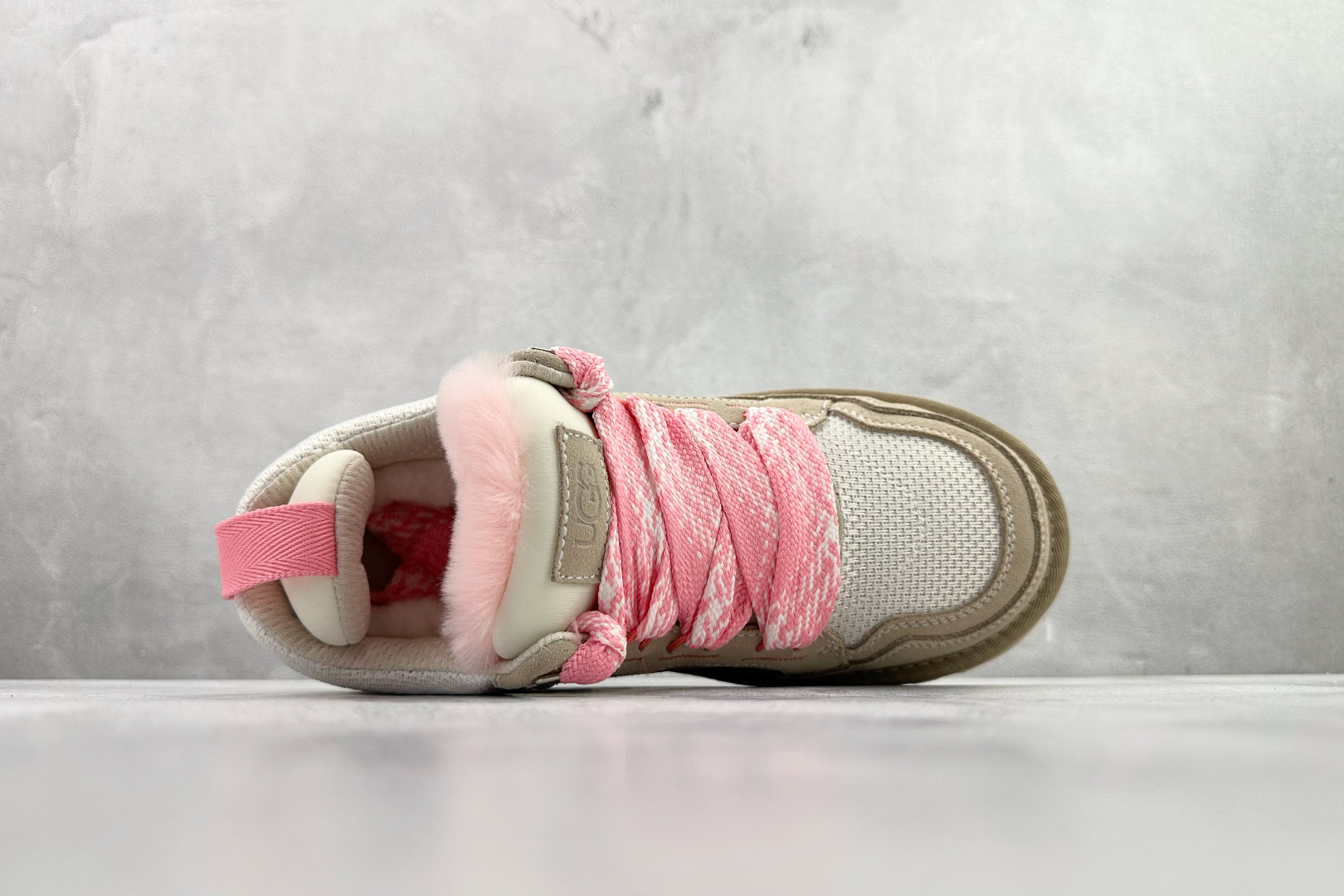 270 UGG Lowmel 米粉色 1172170-JNT-Chinese UA Cheap High Quatity Brand Clothes Bags handbags Sneakers wholesale wholesaler seller from China Factory suppliers Fashion Clothing Shoes best Quality Beautiful Price 270 UGG Lowmel 米粉色 1172170-JNT