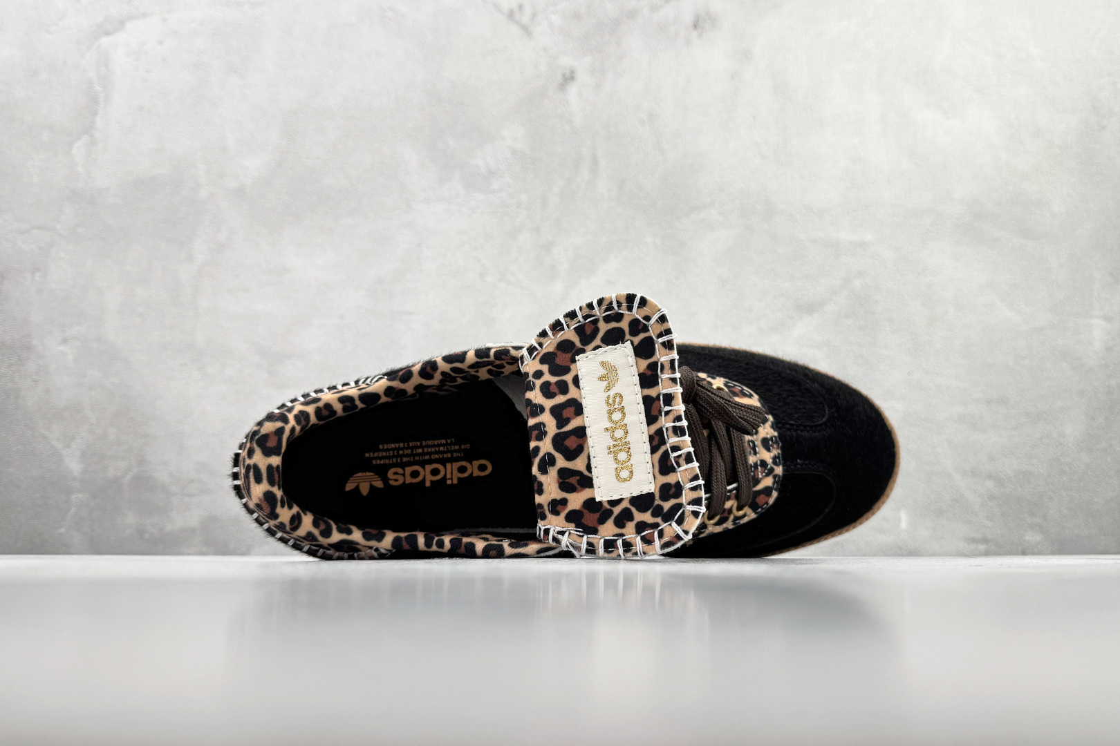 160 出口订单 adidas originals SAMBA LT 黑棕 KJ6590-Chinese UA Cheap High Quatity Brand Clothes Bags handbags Sneakers wholesale wholesaler seller from China Factory suppliers Fashion Clothing Shoes best Quality Beautiful Price 160 出口订单 adidas originals SAMBA LT 黑棕 KJ6590