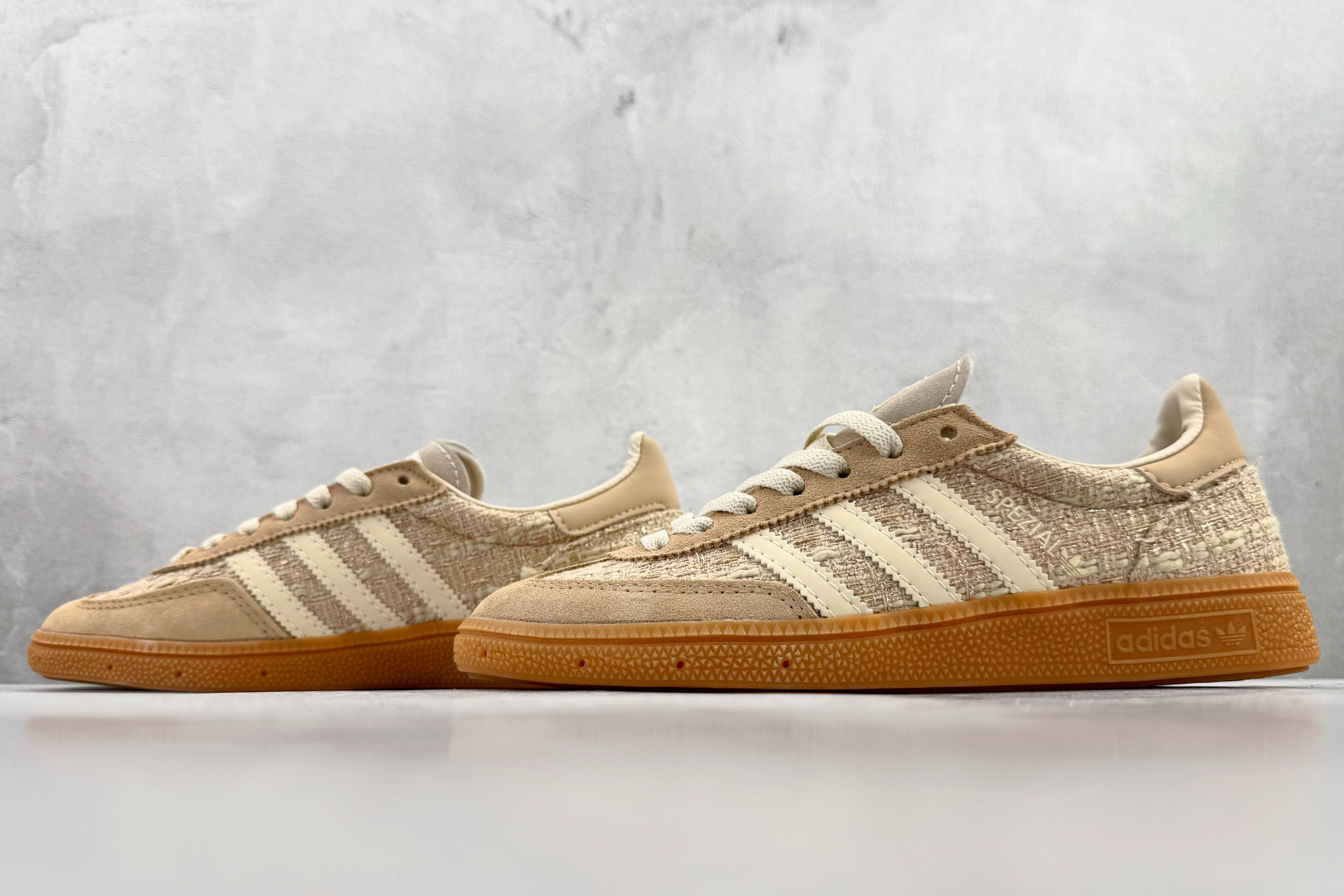 160 出口订单 adidas originals HANDBALL SPEZIAL 棕色 JR4504