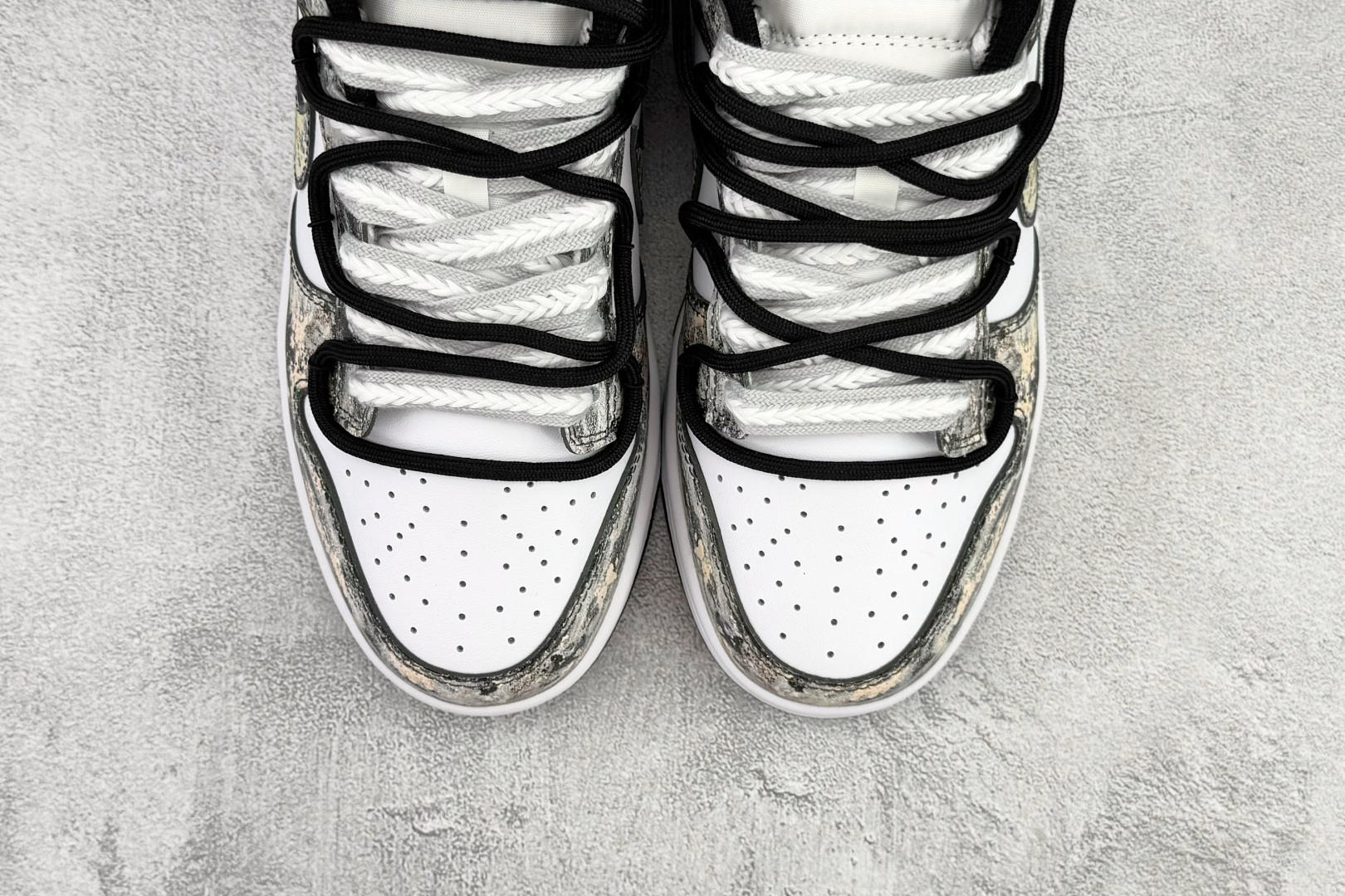 定制球鞋 Nike Dunk LOW RETRO 淘金热 黑白金 HF5441-100