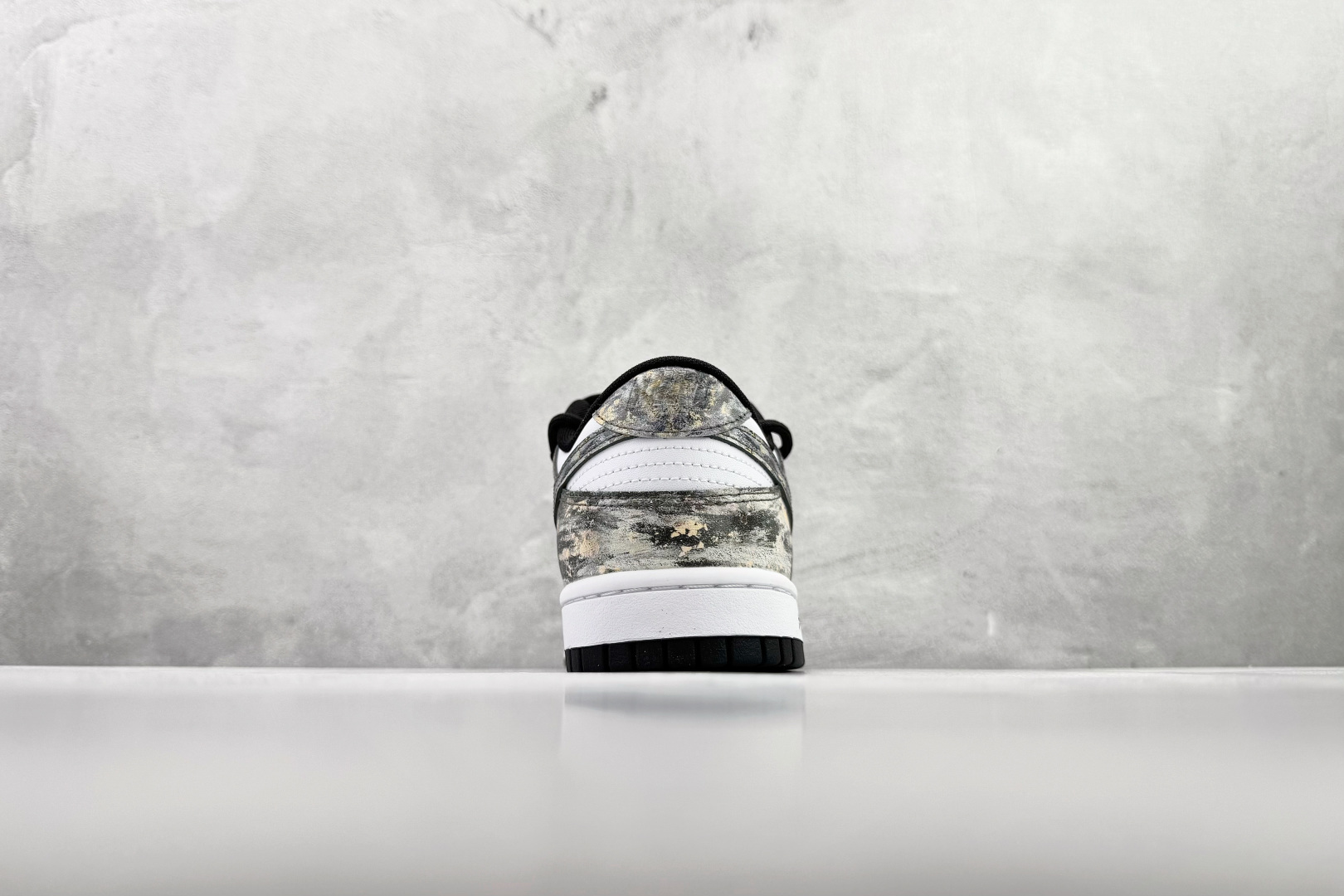 定制球鞋 Nike Dunk LOW RETRO 淘金热 黑白金 HF5441-100