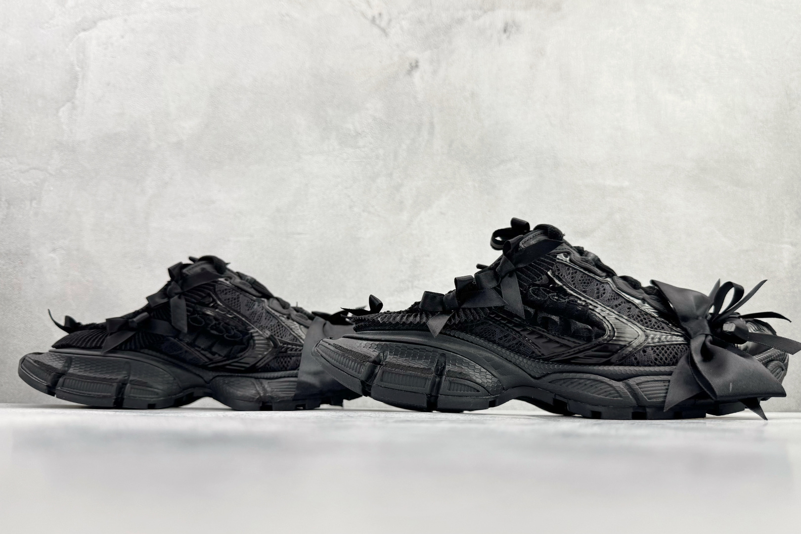 480 代购版 Balenciaga巴黎世家 3XL PU 黑色 825468WXLMC