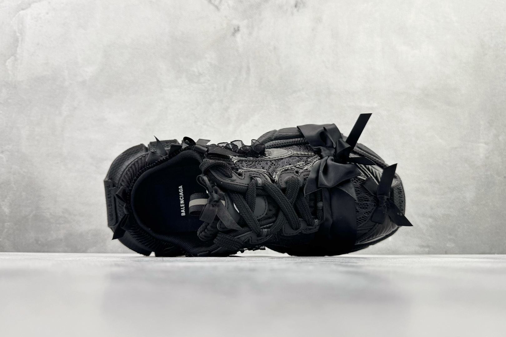 480 代购版 Balenciaga巴黎世家 3XL PU 黑色 825468WXLMC