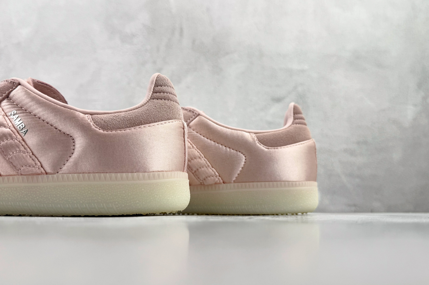 adidas originals SAMBA 浅粉 HQ5158