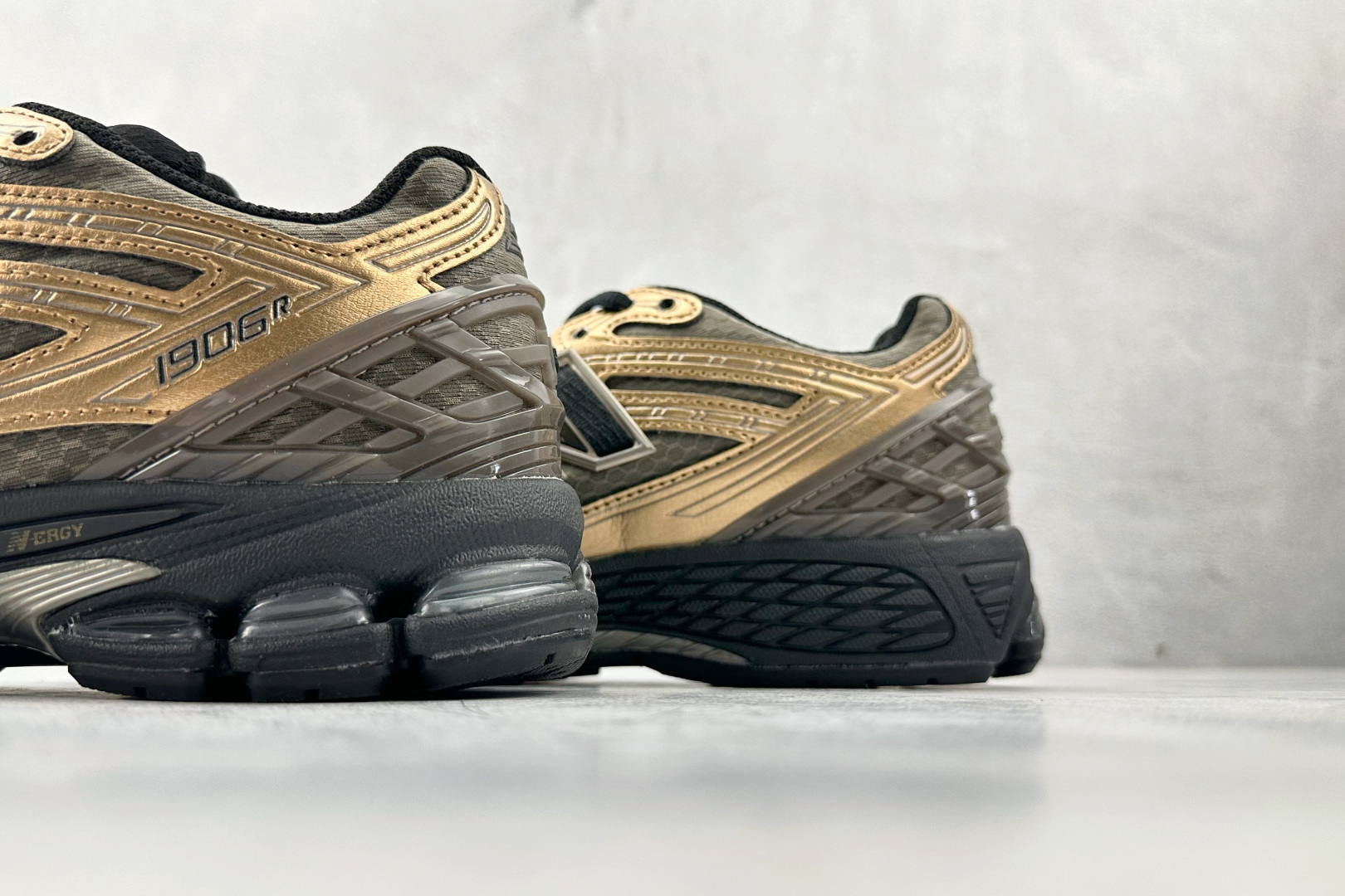 200 纯原出品 New Balance NB 1906R 黑铜 U1906RCJ