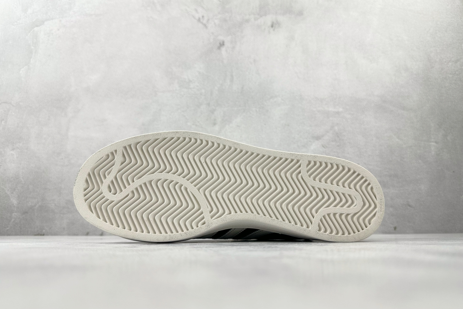 150 平台专供 adidas originals Superstar 2 黑色 JS4014