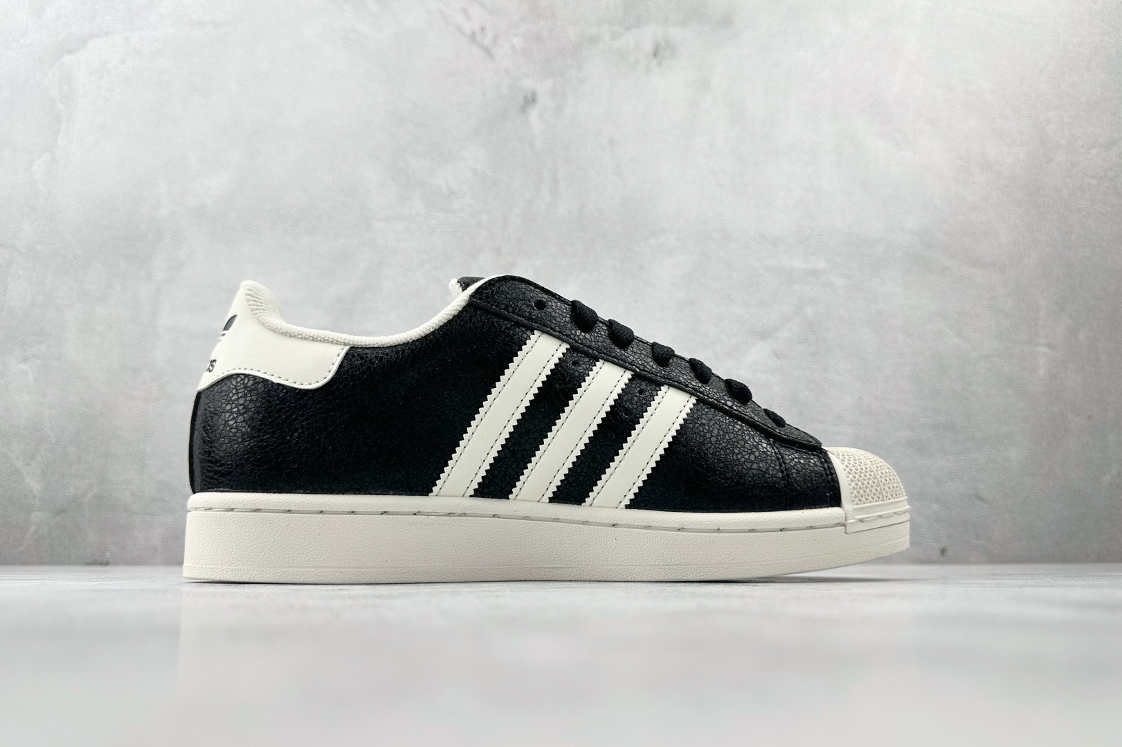 150 平台专供 adidas originals Superstar 2 黑色 JS4014