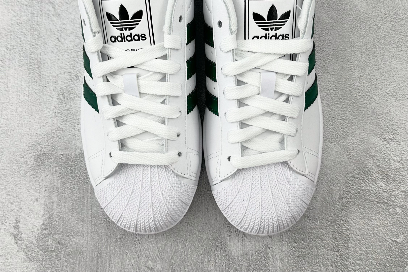 150 平台专供 adidas originals Superstar 2 白绿 JQ4730
