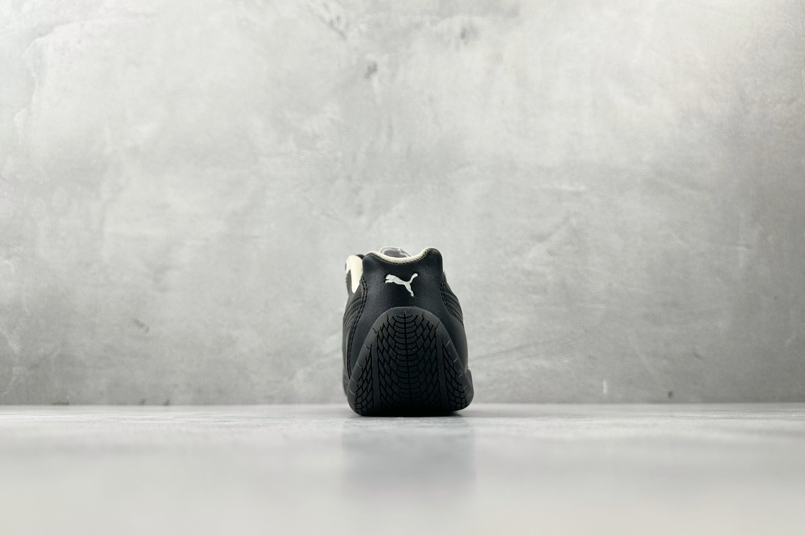 PUMA 赛车鞋 Noafterno x PUMA彪马 speedcat 黑白色 404267-02-Top High Quatity Cheap Sneakers Fashion Clothing Clothes Bags handbags Shoes of all Brand wholesale With The best Quality And Beautiful Price from China Factory Chinese suppliers wholesaler seller PUMA 赛车鞋 Noafterno x PUMA彪马 speedcat 黑白色 404267-02