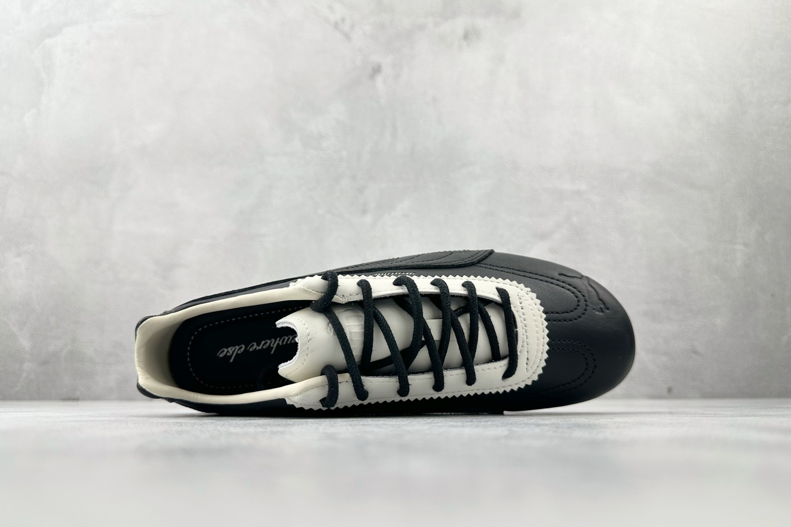 PUMA 赛车鞋 Noafterno x PUMA彪马 speedcat 黑白色 404267-02-Top High Quatity Cheap Sneakers Fashion Clothing Clothes Bags handbags Shoes of all Brand wholesale With The best Quality And Beautiful Price from China Factory Chinese suppliers wholesaler seller PUMA 赛车鞋 Noafterno x PUMA彪马 speedcat 黑白色 404267-02