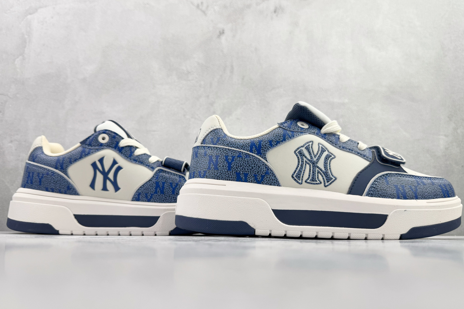 200 MLB Chunky LINER POCKET MONOGRAM 藏青色 3ASXP025N-50NYS