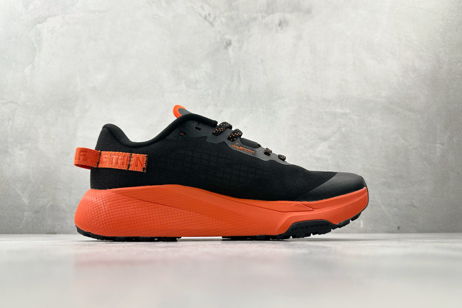 210 东南亚订单 北面THE NORTH FACE Altamesa 300黑橙 NF0A8A9R-F38-Chinese UA Cheap High Quatity Brand Clothes Bags handbags Sneakers wholesale wholesaler seller from China Factory suppliers Fashion Clothing Shoes best Quality Beautiful Price 210 东南亚订单 北面THE NORTH FACE Altamesa 300黑橙 NF0A8A9R-F38