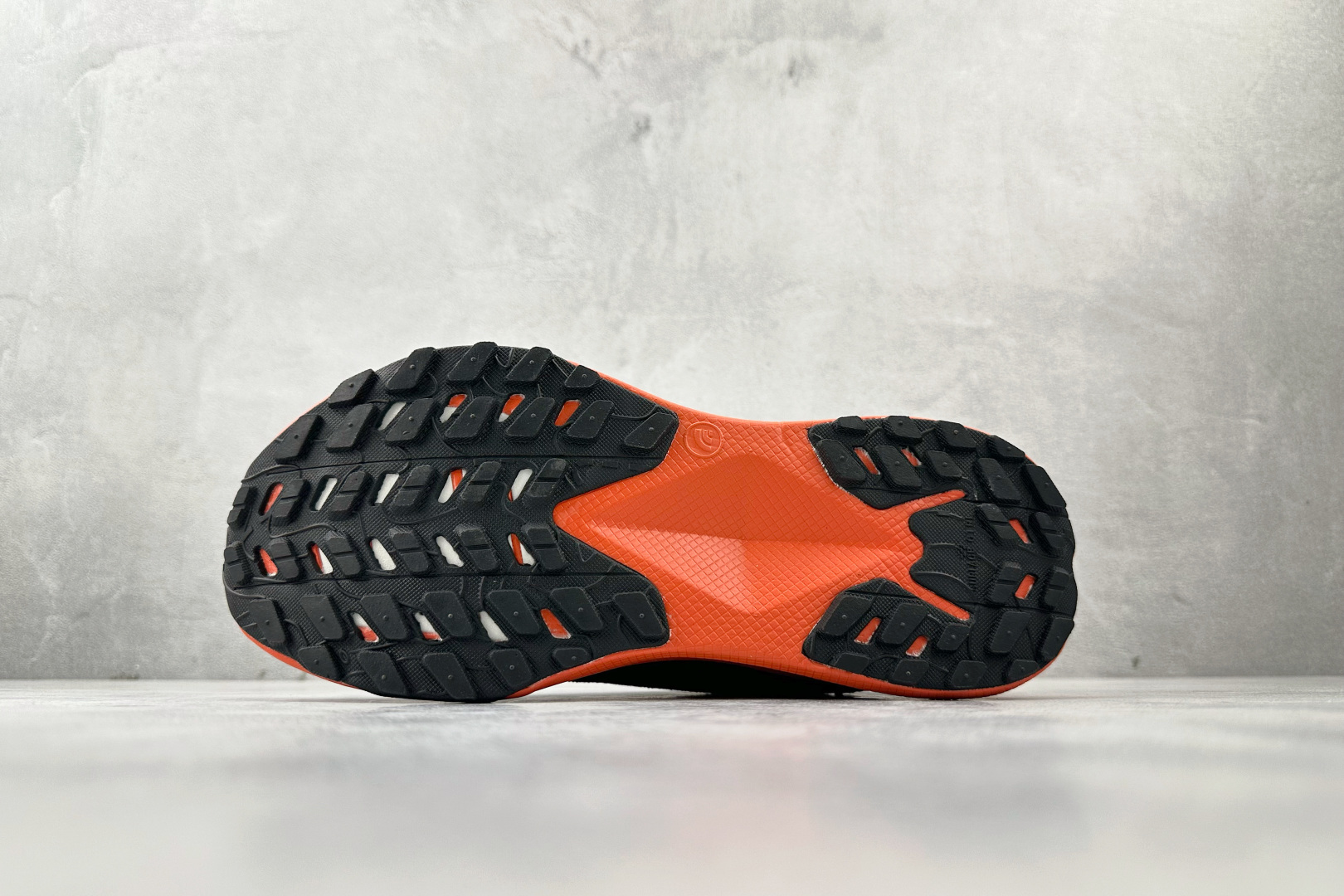 210 东南亚订单 北面THE NORTH FACE Altamesa 300黑橙 NF0A8A9R-F38-Chinese UA Cheap High Quatity Brand Clothes Bags handbags Sneakers wholesale wholesaler seller from China Factory suppliers Fashion Clothing Shoes best Quality Beautiful Price 210 东南亚订单 北面THE NORTH FACE Altamesa 300黑橙 NF0A8A9R-F38