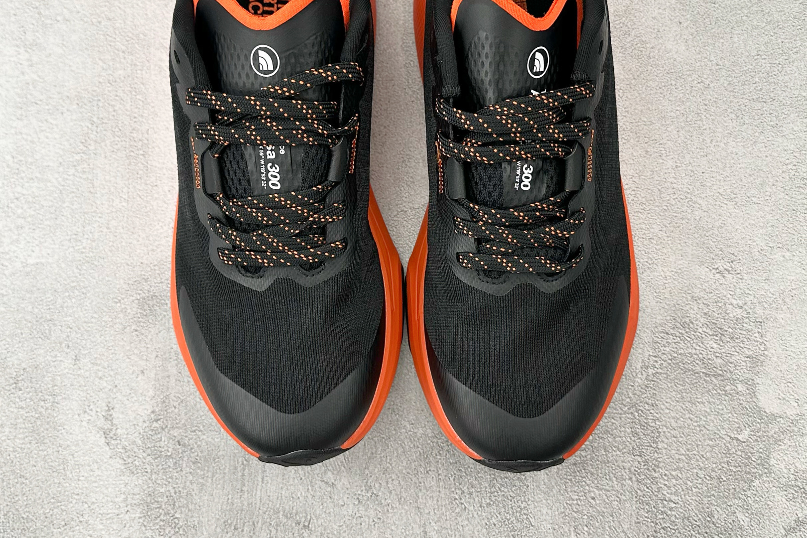 210 东南亚订单 北面THE NORTH FACE Altamesa 300黑橙 NF0A8A9R-F38-Chinese UA Cheap High Quatity Brand Clothes Bags handbags Sneakers wholesale wholesaler seller from China Factory suppliers Fashion Clothing Shoes best Quality Beautiful Price 210 东南亚订单 北面THE NORTH FACE Altamesa 300黑橙 NF0A8A9R-F38