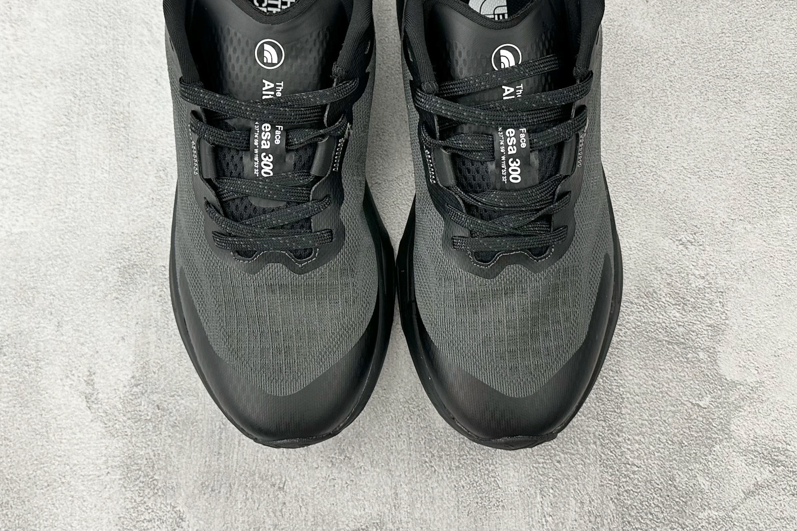 210 东南亚订单 北面THE NORTH FACE Altamesa 300黑绿 NF0A8A9R-MN8