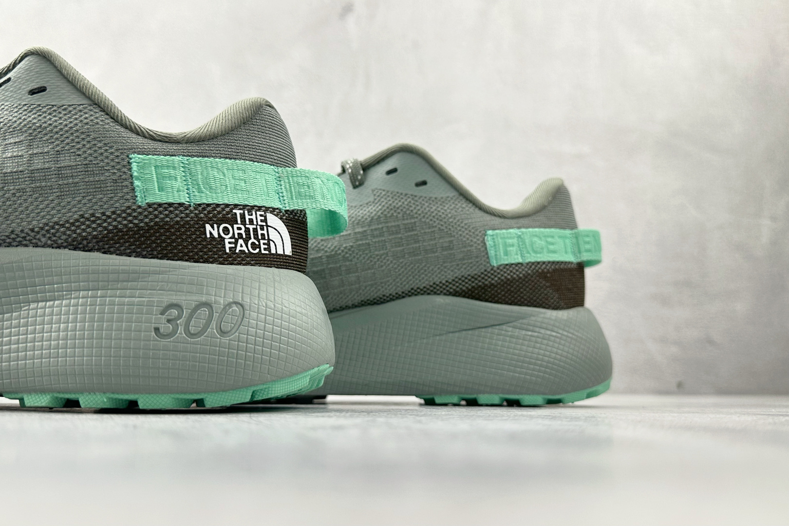 210 东南亚订单 北面THE NORTH FACE Altamesa 300绿色 NF0A8A9S-C71