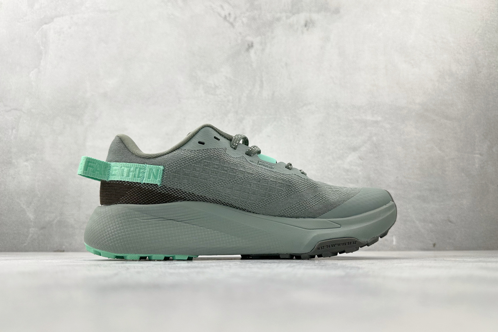 210 东南亚订单 北面THE NORTH FACE Altamesa 300绿色 NF0A8A9S-C71