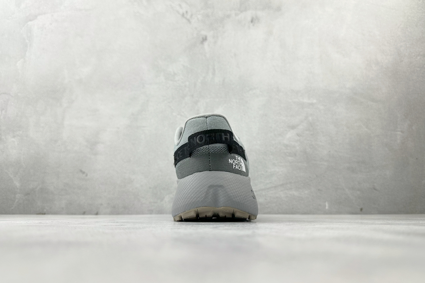 210 东南亚订单 北面THE NORTH FACE Altamesa 300 灰色 NS97Q02A