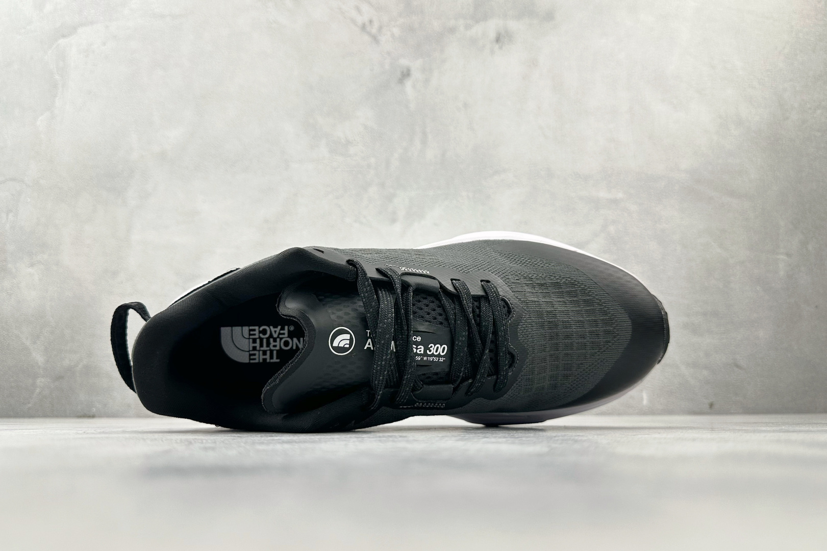 210 东南亚订单 北面THE NORTH FACE Altamesa 300 黑白 NF0A8A9RMN9