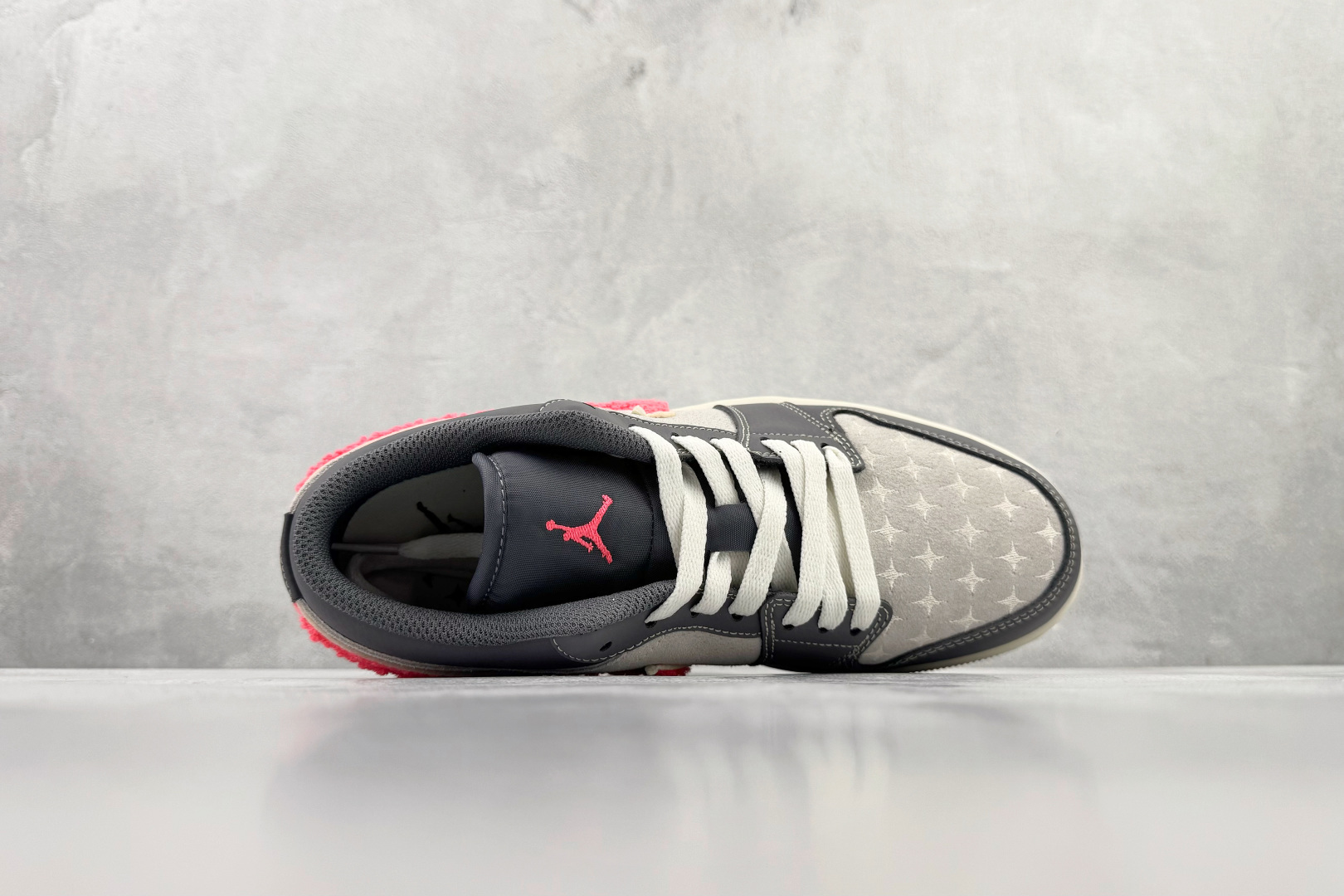 200 综合版 Jordan Air Jordan 1 LOW 老花粉钩 IM6565-014-Chinese UA Cheap High Quatity Brand Clothes Bags handbags Sneakers wholesale wholesaler seller from China Factory suppliers Fashion Clothing Shoes best Quality Beautiful Price 200 综合版 Jordan Air Jordan 1 LOW 老花粉钩 IM6565-014