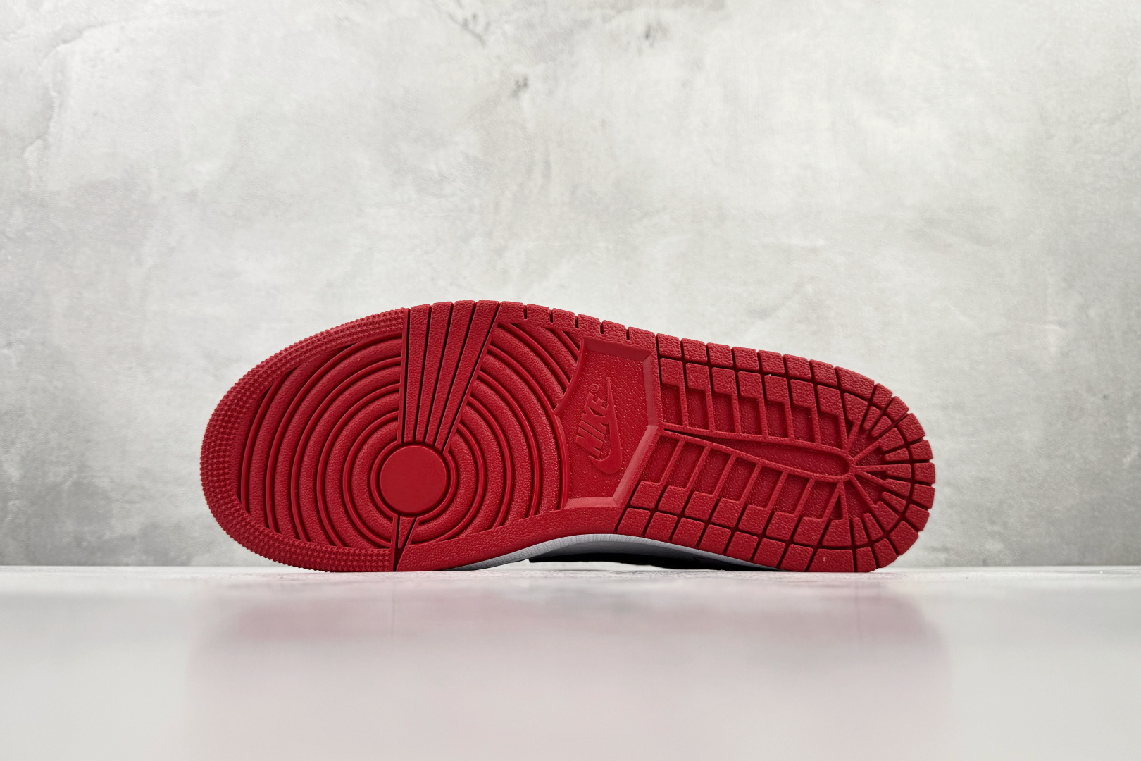 东南亚订单 Jordan Air Jordan 1 Low 黑红 DM7866-101