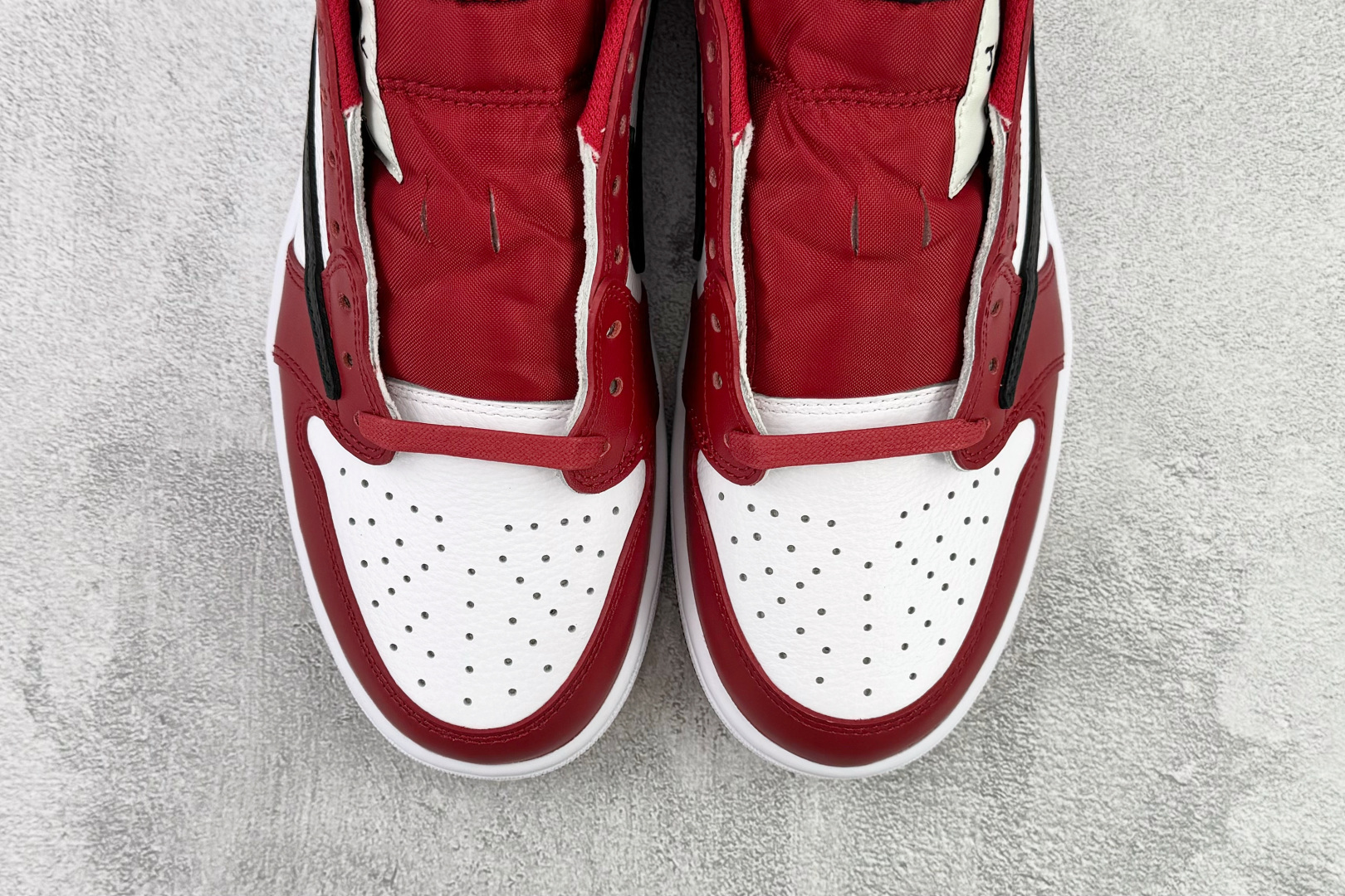 东南亚订单 Jordan Air Jordan 1 Low 黑红 DM7866-101
