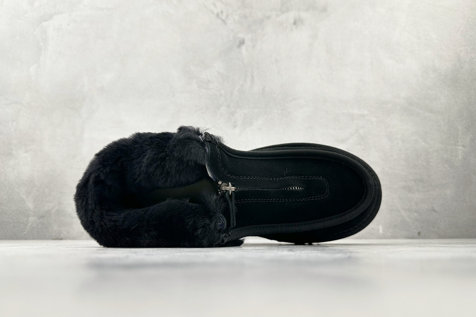 260 UGG Funkette Boot 黑色 1122551-BLk-Chinese UA Cheap High Quatity Brand Clothes Bags handbags Sneakers wholesale wholesaler seller from China Factory suppliers Fashion Clothing Shoes best Quality Beautiful Price 260 UGG Funkette Boot 黑色 1122551-BLk