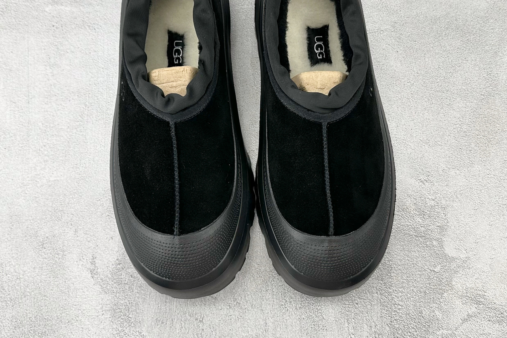 280 UGG 包头套脚 黑色 1144096-BBLC