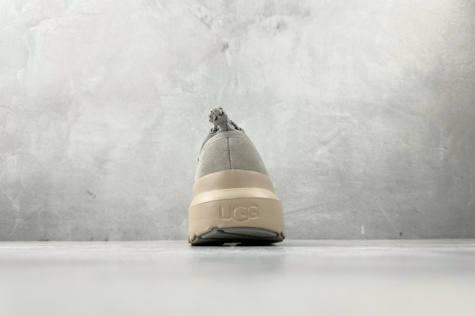 280 UGG 包头套脚 灰白 1144096-SBRC