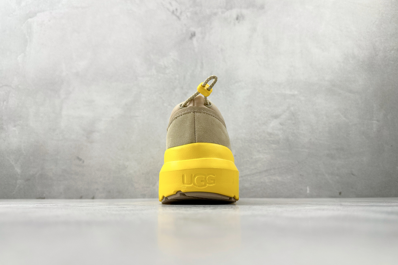 280 UGG 包头套脚 黄褐色 1144096-MMM