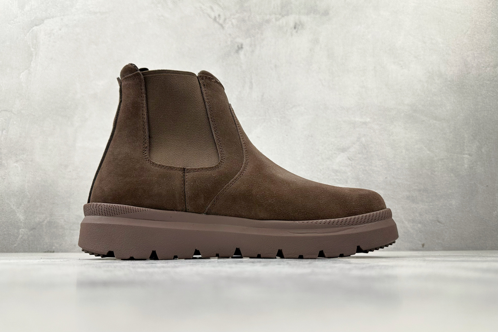 290 UGG 切尔西靴 伯利梁尔西巧克力色 1152050-CHO