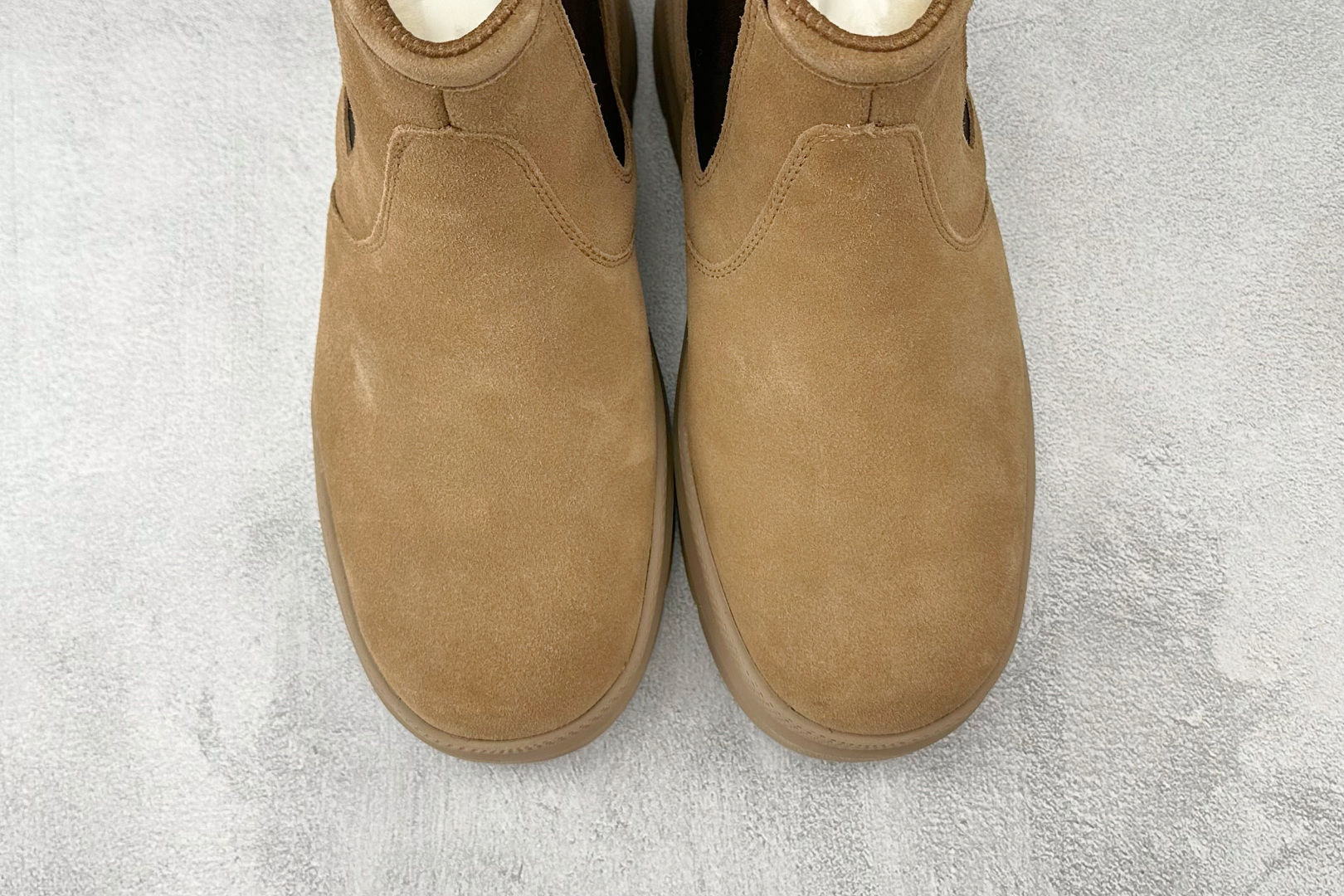 290 UGG 切尔西靴 棕色 1152050-CHE-Chinese UA Cheap High Quatity Brand Clothes Bags handbags Sneakers wholesale wholesaler seller from China Factory suppliers Fashion Clothing Shoes best Quality Beautiful Price 290 UGG 切尔西靴 棕色 1152050-CHE