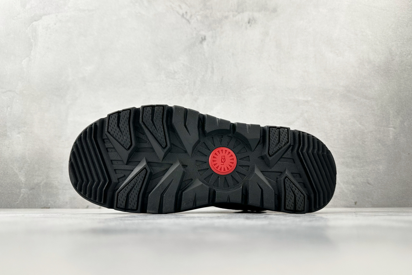 290 UGG 切尔西靴 黑色 1152050-BLK