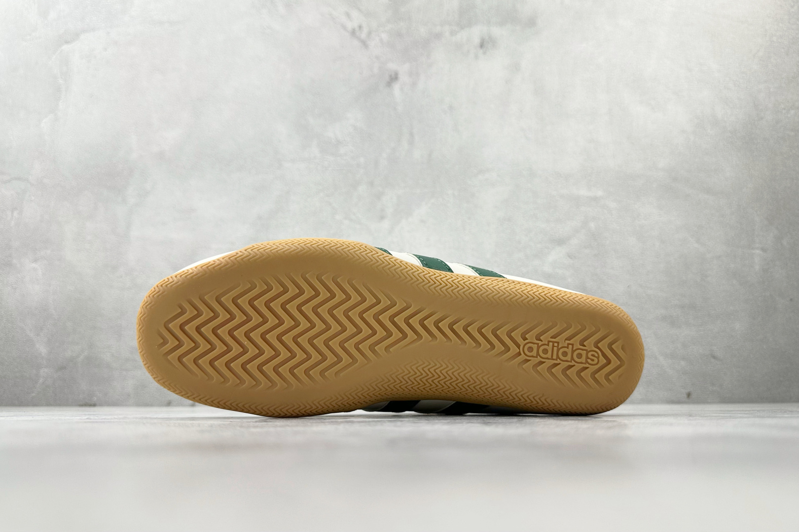 出口订单 adidas GRAND COURT 米绿 JQ9690-莆田鞋,莆田鞋货源,高仿鞋,高仿鞋货源,安福档口,莆田高仿鞋,莆田鞋批发,高仿鞋批发,莆田高仿运动鞋,高仿运动鞋,莆田运动鞋 出口订单 adidas GRAND COURT 米绿 JQ9690